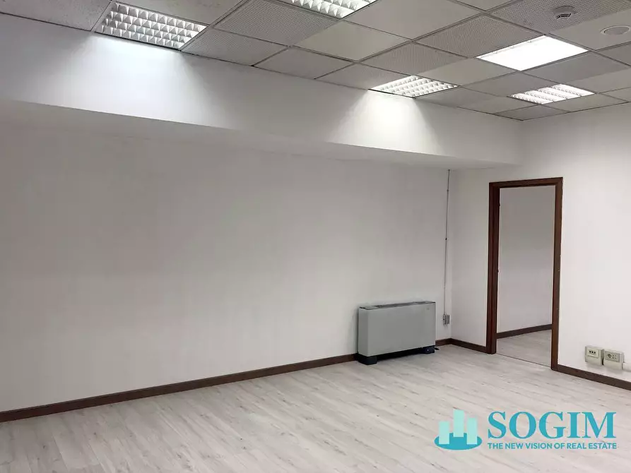 Immagine 14 di Magazzino in affitto  in Via Fantoli 7 a Milano