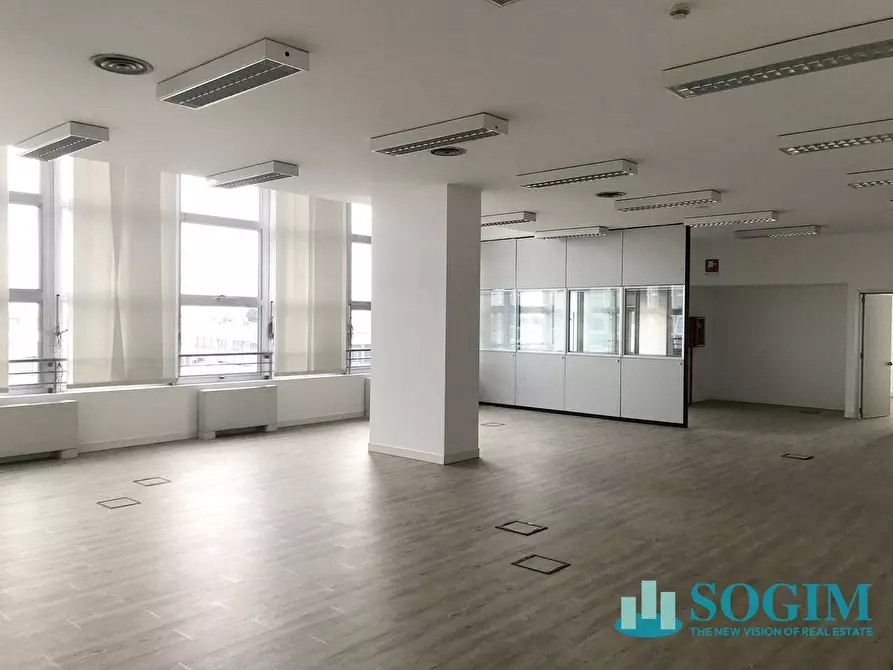 Immagine 10 di Ufficio in affitto  in Via Fantoli 7 a Milano