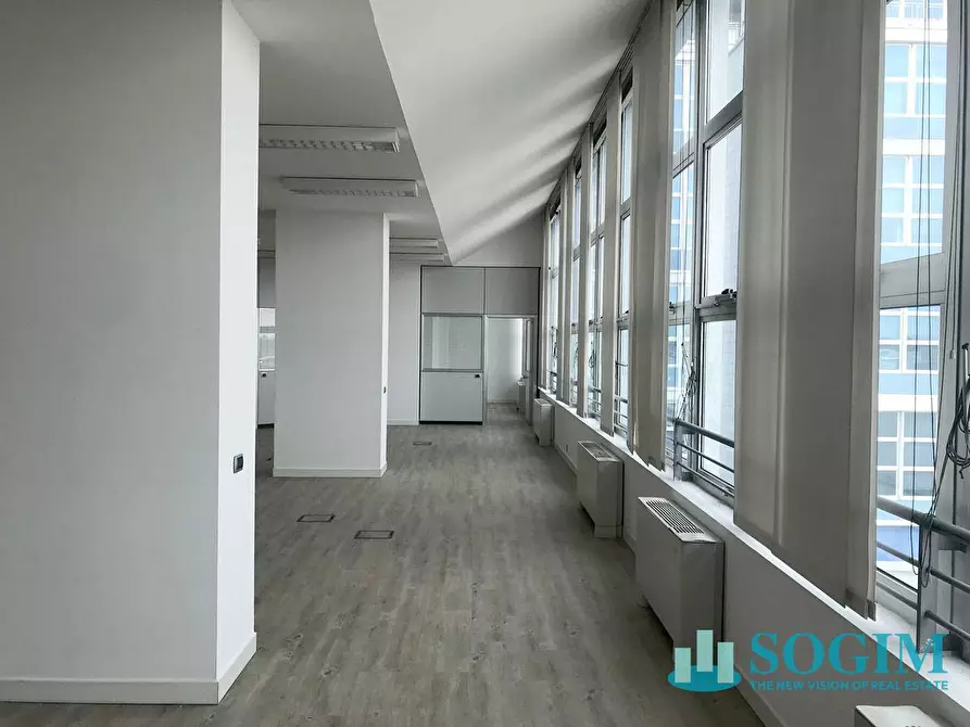 Immagine 11 di Ufficio in affitto  in Via Fantoli 7 a Milano