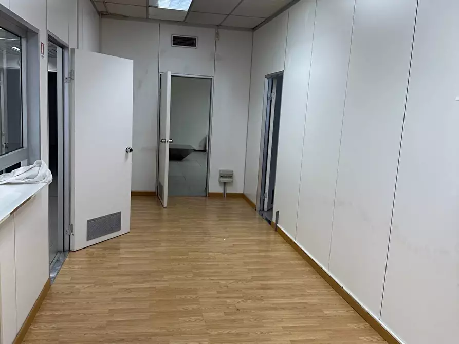 Immagine 8 di Ufficio in affitto  in Via Fantoli 7 a Milano