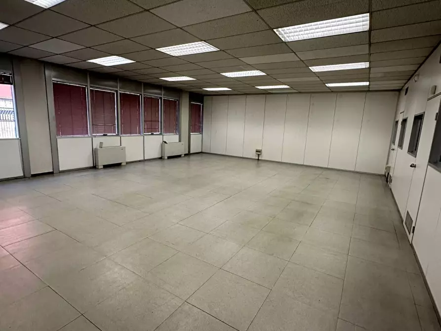 Immagine 12 di Ufficio in affitto  in Via Fantoli 7 a Milano