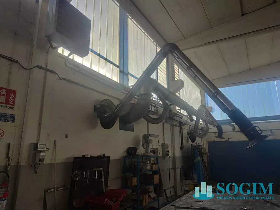 Immagine 10 di Capannone industriale in affitto  in Via Torre 9 a Medolago