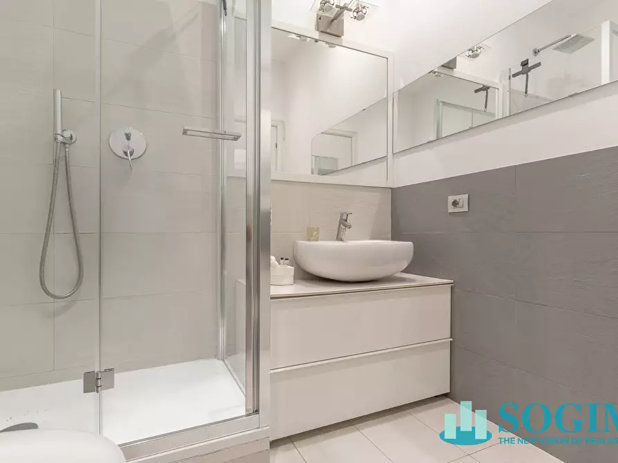 Immagine 15 di Appartamento in affitto  in Via Fontana 18 a Milano