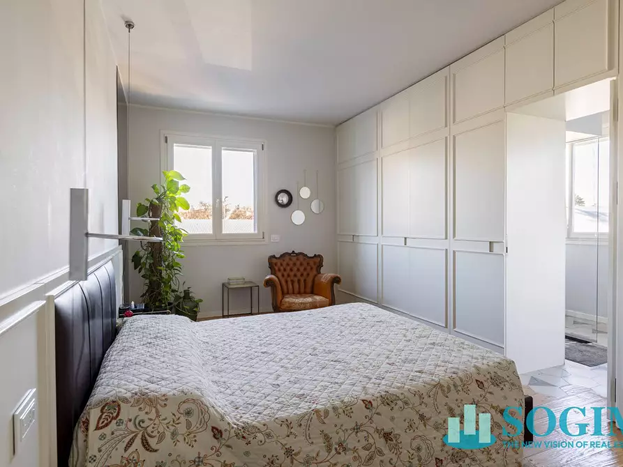 Immagine 25 di Attico in vendita  a Monza