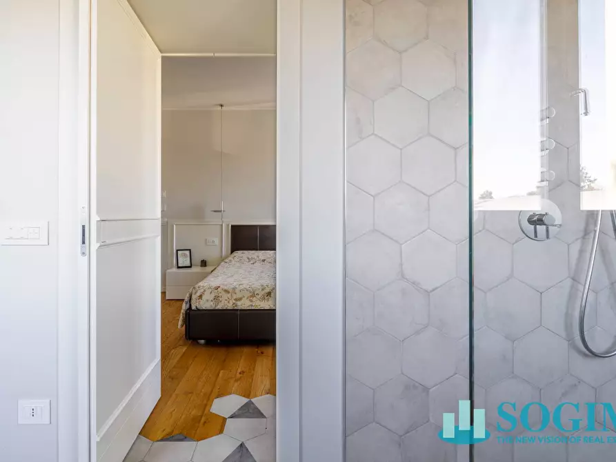 Immagine 36 di Attico in vendita  a Monza