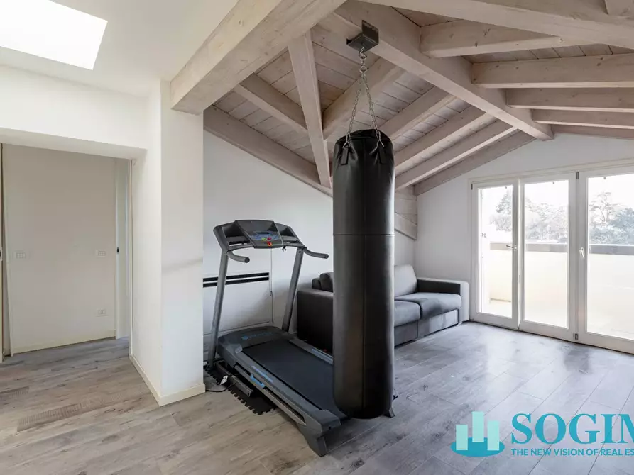 Immagine 46 di Attico in vendita  a Monza