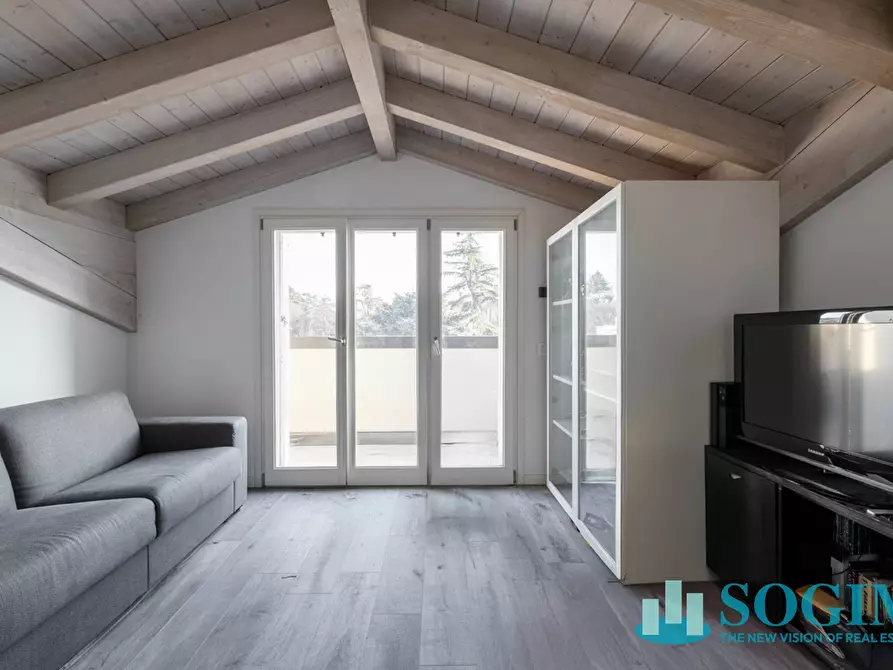 Immagine 47 di Attico in vendita  a Monza