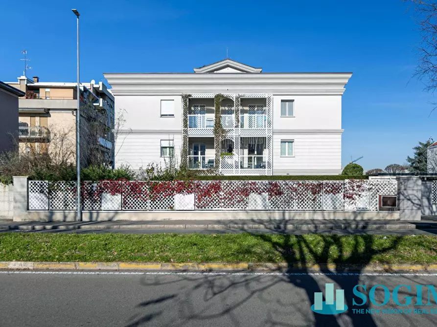 Immagine 61 di Attico in vendita  a Monza