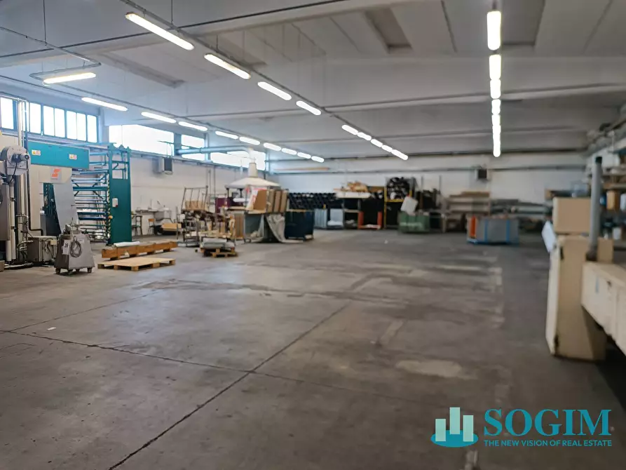 Immagine 3 di Capannone industriale in vendita  in Via Adda 10 a Solbiate Con Cagno