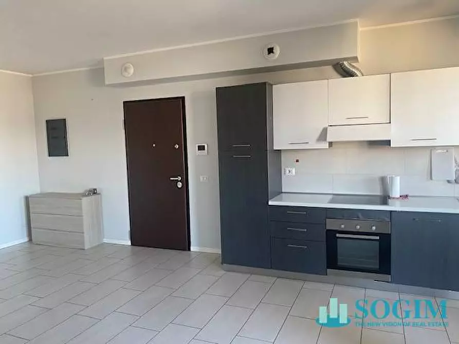 Immagine 2 di Appartamento in affitto  in via Principe Eugenio 63 a Milano