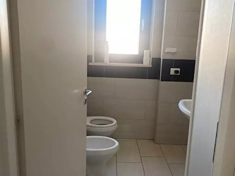 Immagine 9 di Appartamento in affitto  in via Principe Eugenio 63 a Milano