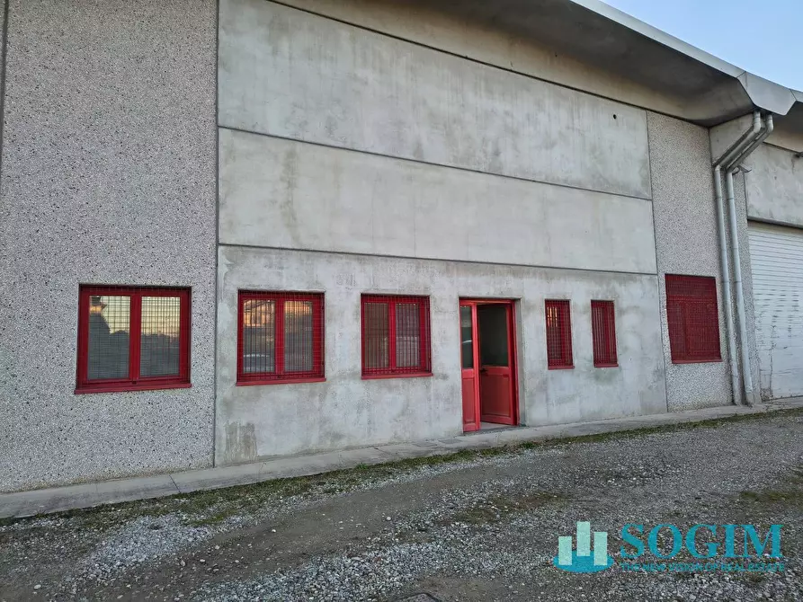 Immagine 3 di Capannone industriale in vendita  in via alla Cavalla 91 a Seveso