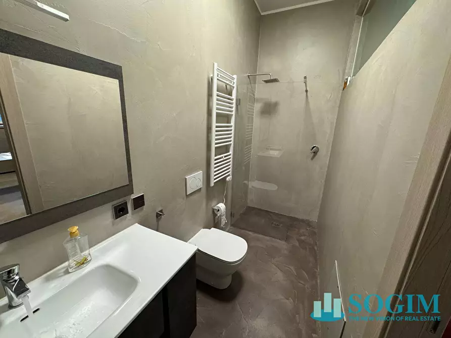 Immagine 17 di Capannone industriale in vendita  a Opera