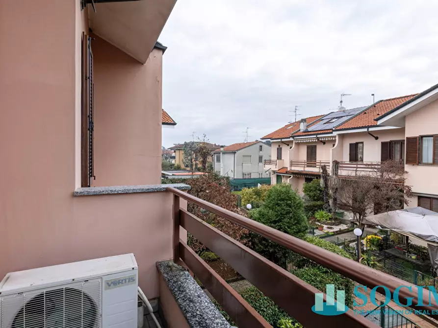 Immagine 13 di Villetta a schiera in vendita  in via maria grazia deledda 1 a Agrate Brianza