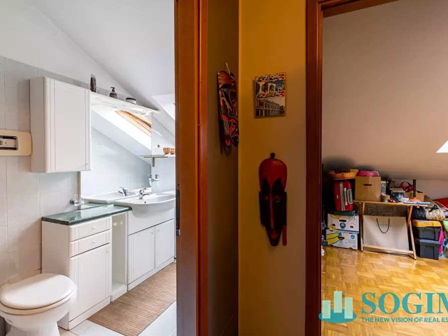 Immagine 29 di Villetta a schiera in vendita  in via maria grazia deledda 1 a Agrate Brianza