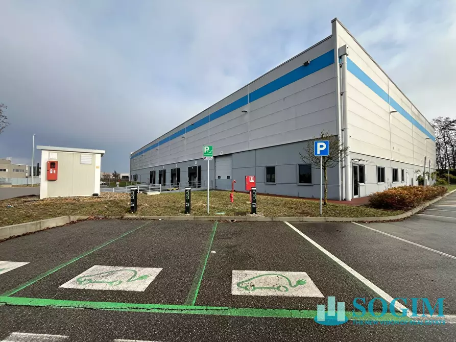 Immagine 1 di Capannone industriale in affitto  a Castel San Giovanni