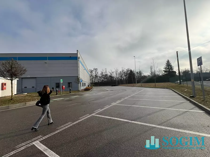 Immagine 11 di Capannone industriale in affitto  a Castel San Giovanni