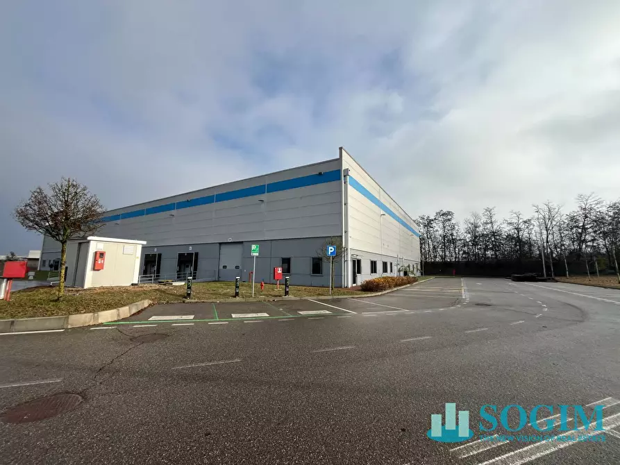 Immagine 13 di Capannone industriale in affitto  a Castel San Giovanni