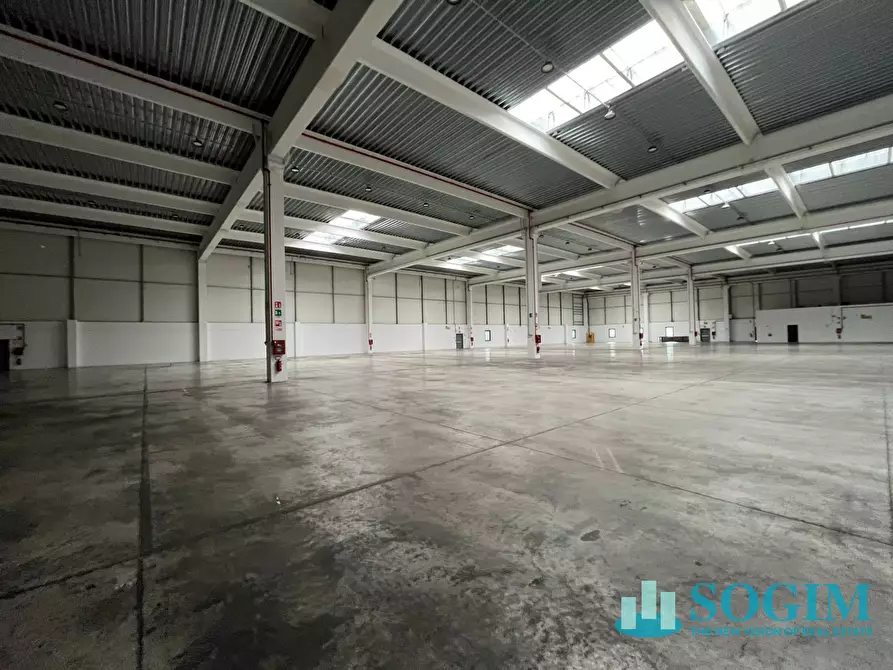 Immagine 16 di Capannone industriale in affitto  a Castel San Giovanni