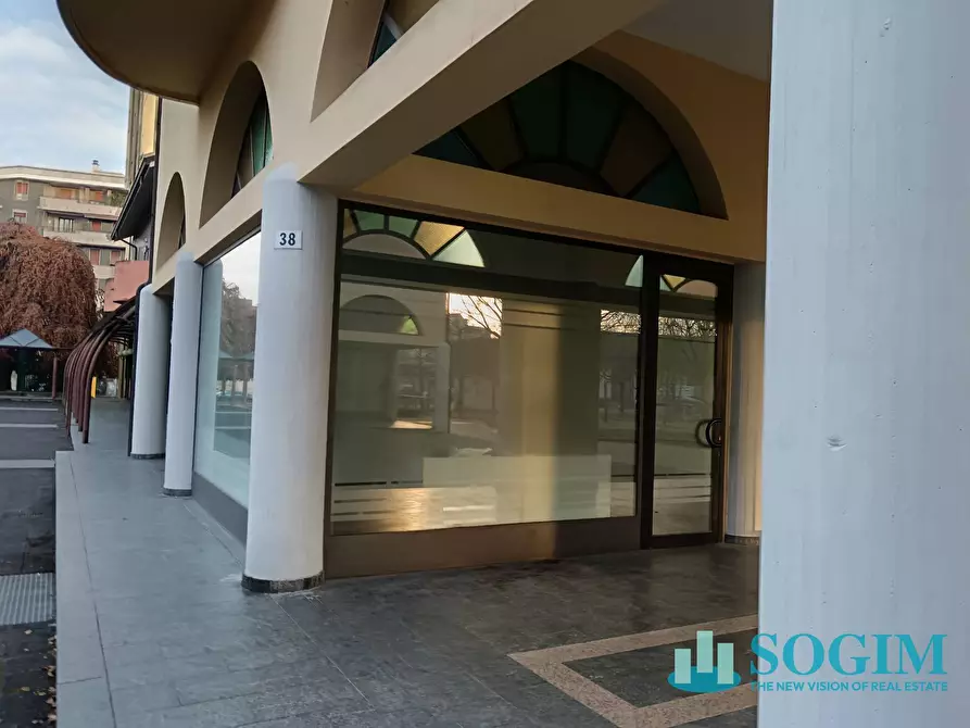 Immagine 31 di Ufficio in vendita  in P.za la Pira 38 a Lissone