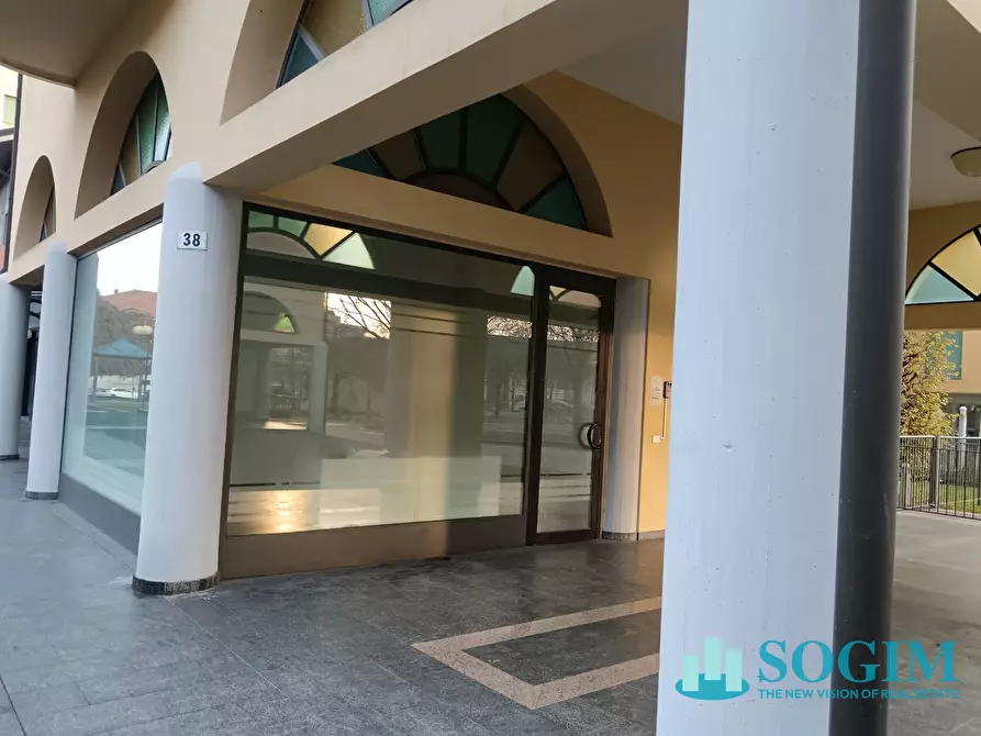 Immagine 32 di Ufficio in vendita  in P.za la Pira 38 a Lissone