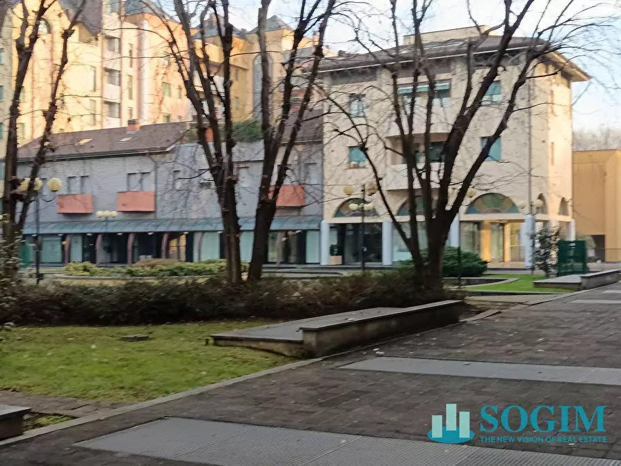 Immagine 38 di Ufficio in vendita  in P.za la Pira 38 a Lissone