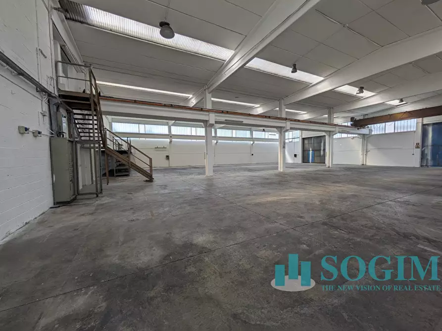 Immagine 2 di Capannone industriale in vendita  in Viale delle industrie 39 a Cambiago