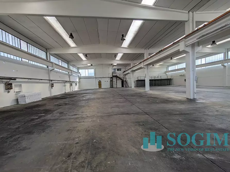 Immagine 8 di Capannone industriale in vendita  in Viale delle industrie 39 a Cambiago