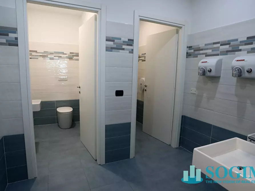 Immagine 31 di Ufficio in affitto  in Via Fratelli Gracchi 39/A a Cinisello Balsamo