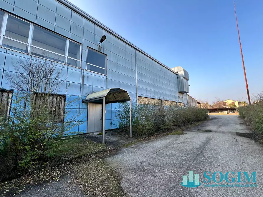 Immagine 10 di Capannone industriale in vendita  in Via Rembrandt 5 a Inveruno