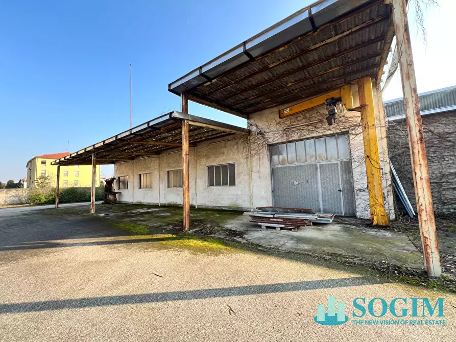 Immagine 13 di Capannone industriale in vendita  in Via Rembrandt 5 a Inveruno