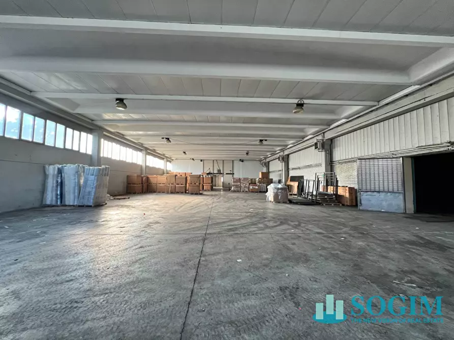 Immagine 15 di Capannone industriale in vendita  in Via Rembrandt 5 a Inveruno