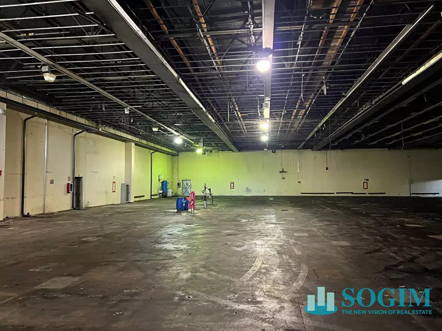 Immagine 25 di Capannone industriale in vendita  in Via Rembrandt 5 a Inveruno