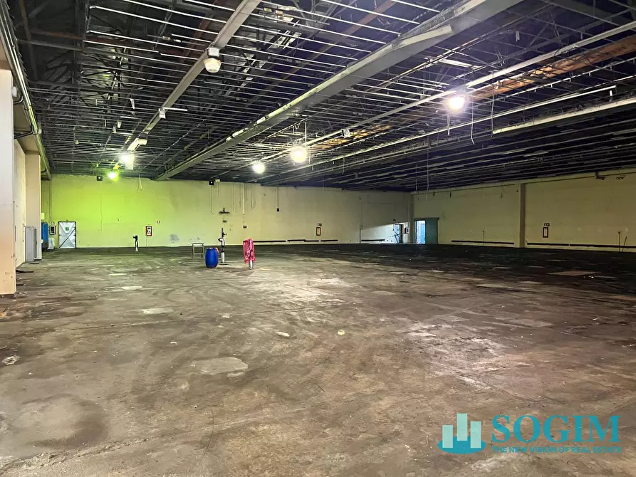 Immagine 26 di Capannone industriale in vendita  in Via Rembrandt 5 a Inveruno