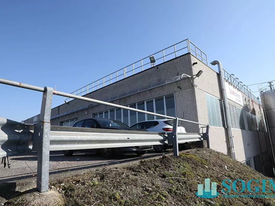 Immagine 20 di Capannone industriale in vendita  in Via Anna frank 1 a Mediglia