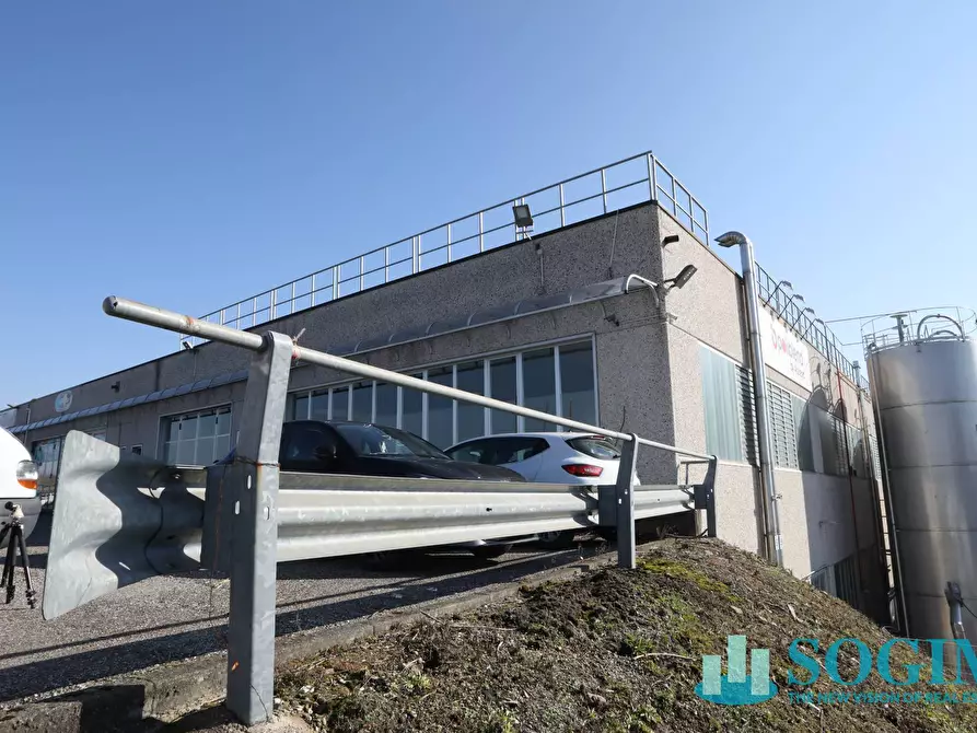 Immagine 23 di Capannone industriale in vendita  in Via Anna frank 1 a Mediglia