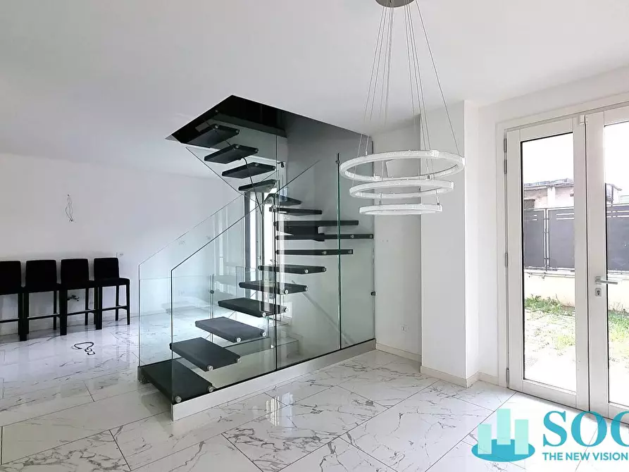 Immagine 3 di Villa in vendita  in Via Giuseppe Di Vittorio 29 a Sesto San Giovanni