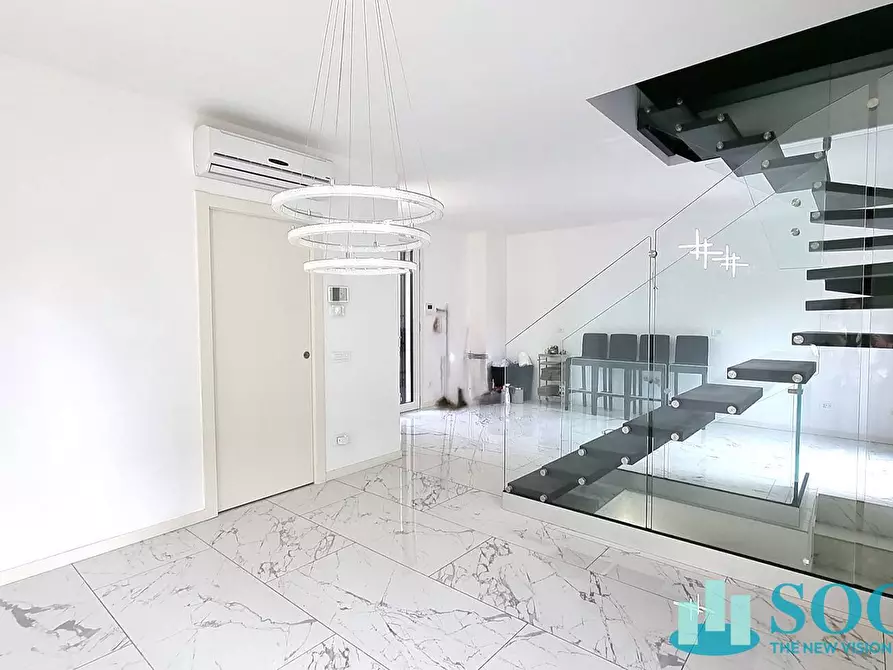 Immagine 4 di Villa in vendita  in Via Giuseppe Di Vittorio 29 a Sesto San Giovanni