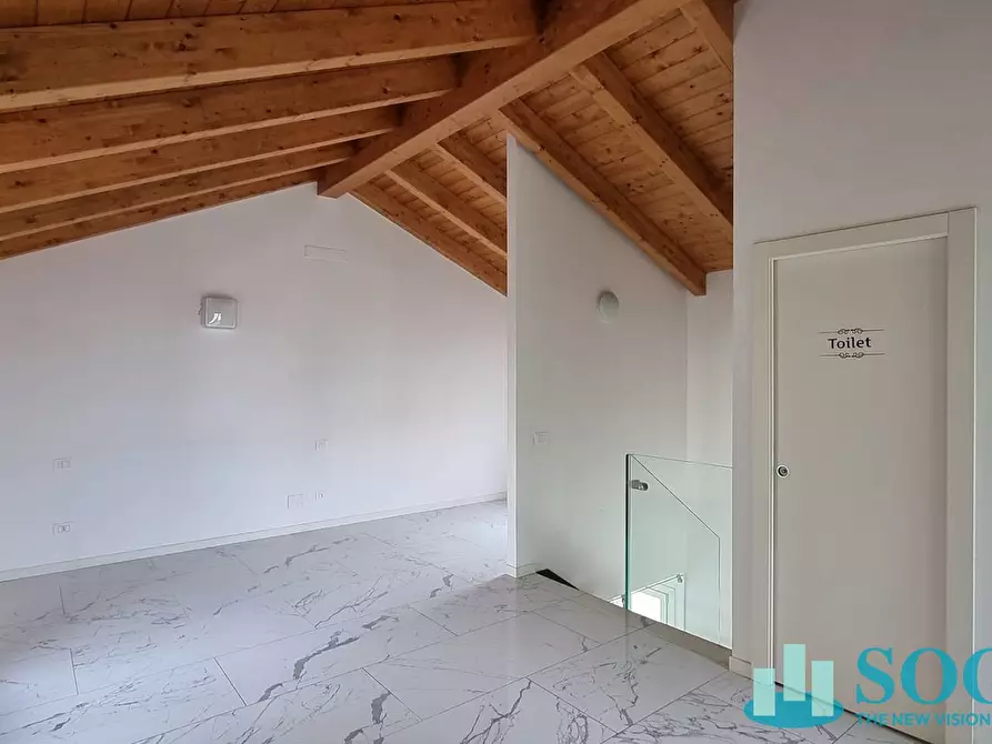 Immagine 30 di Villa in vendita  in Via Giuseppe Di Vittorio 29 a Sesto San Giovanni