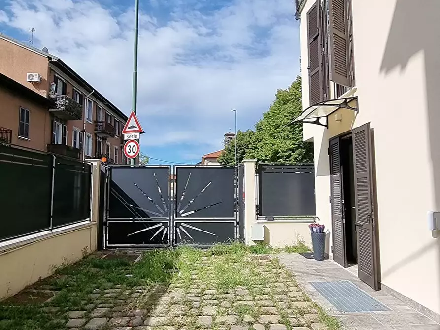 Immagine 44 di Villa in vendita  in Via Giuseppe Di Vittorio 29 a Sesto San Giovanni