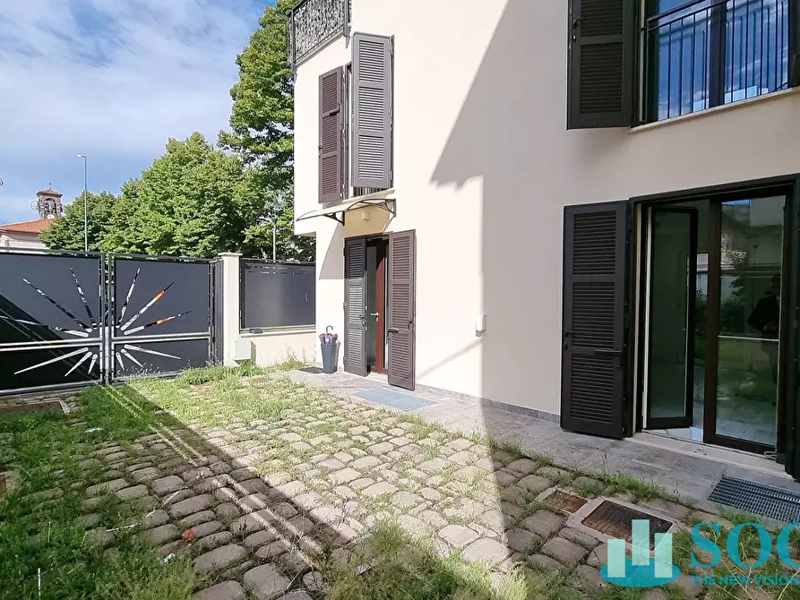 Immagine 47 di Villa in vendita  in Via Giuseppe Di Vittorio 29 a Sesto San Giovanni