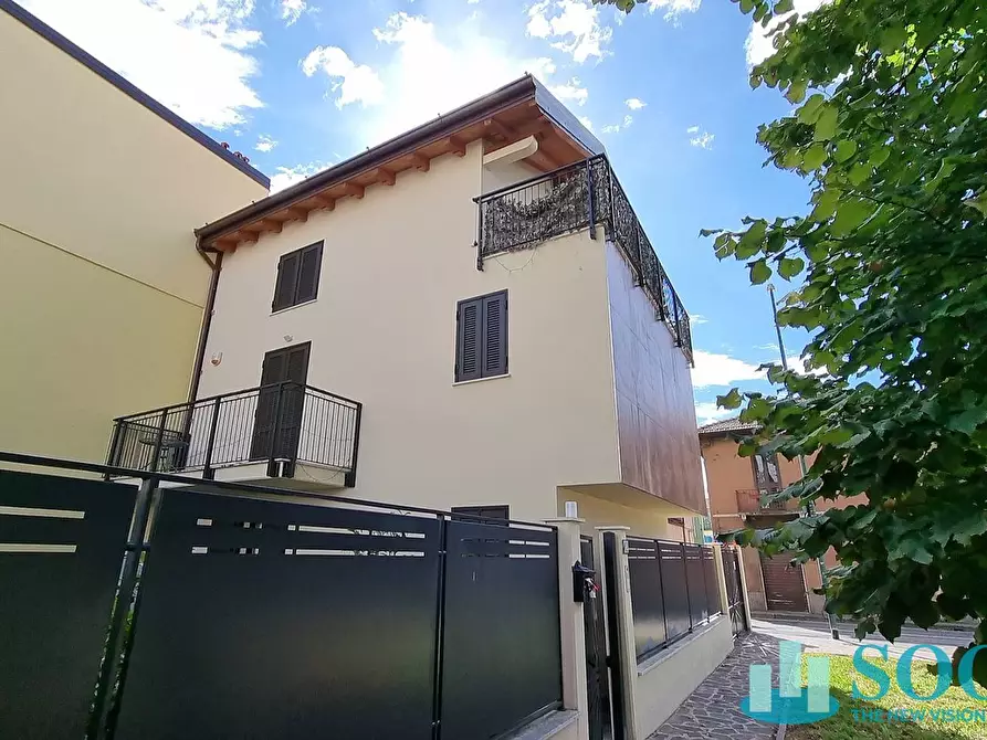 Immagine 57 di Villa in vendita  in Via Giuseppe Di Vittorio 29 a Sesto San Giovanni