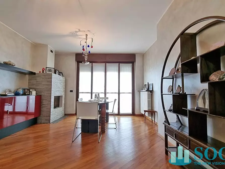 Immagine 1 di Appartamento in vendita  in via Doberdò 32 a Milano