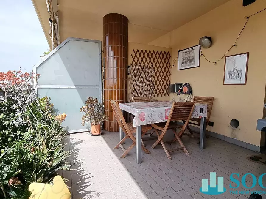 Immagine 11 di Appartamento in vendita  in via Doberdò 32 a Milano