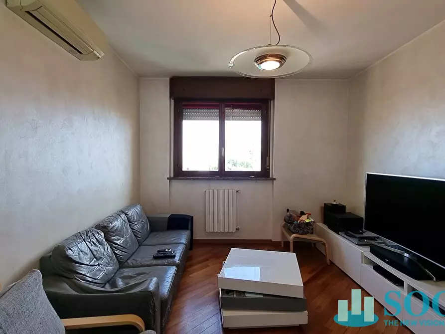 Immagine 20 di Appartamento in vendita  in via Doberdò 32 a Milano