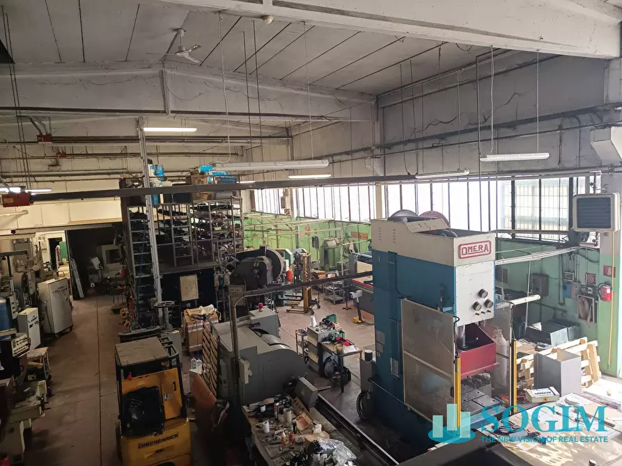 Immagine 2 di Capannone industriale in vendita  in via pavia 9 a San Giuliano Milanese