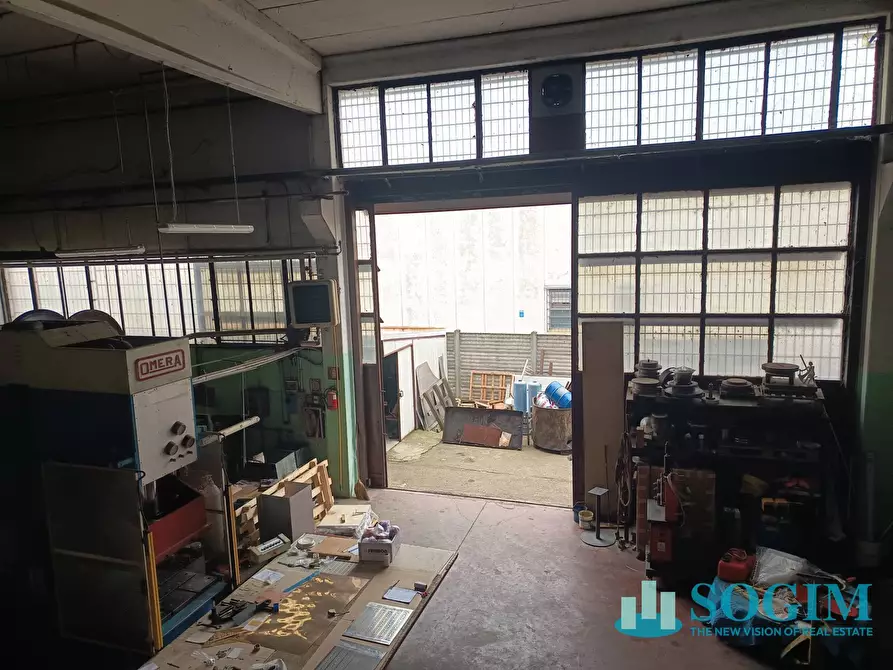 Immagine 3 di Capannone industriale in vendita  in via pavia 9 a San Giuliano Milanese