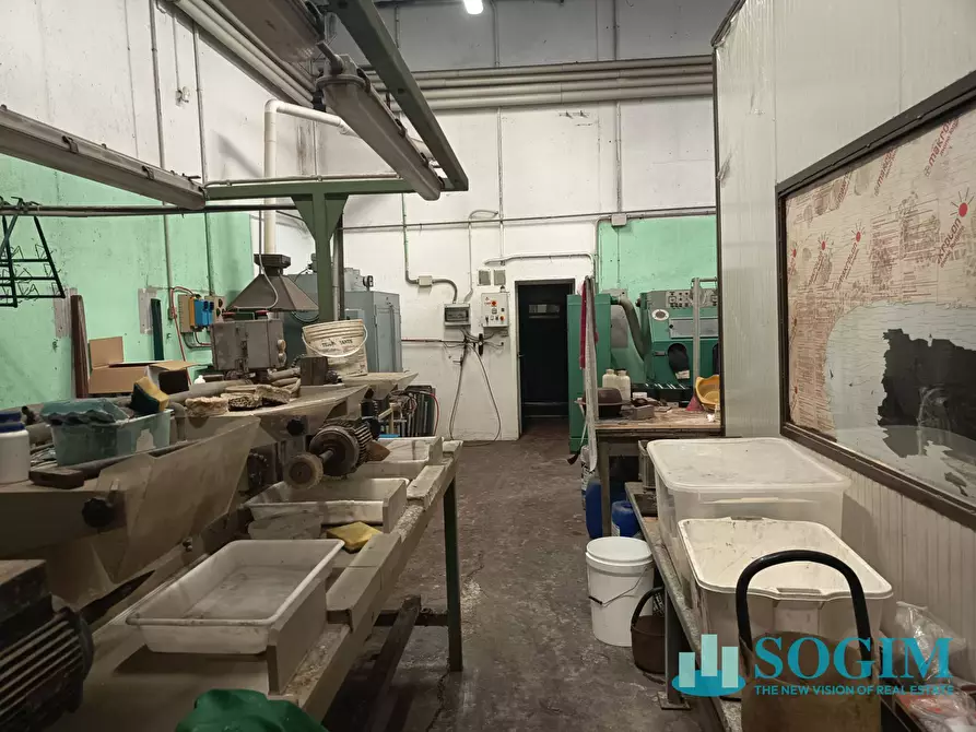 Immagine 10 di Capannone industriale in vendita  in via pavia 9 a San Giuliano Milanese