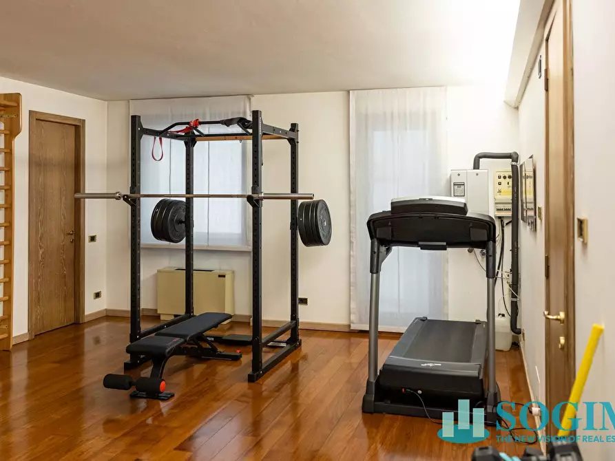 Immagine 62 di Villa in vendita  in Via Cristoforo Colombo a Cadorago