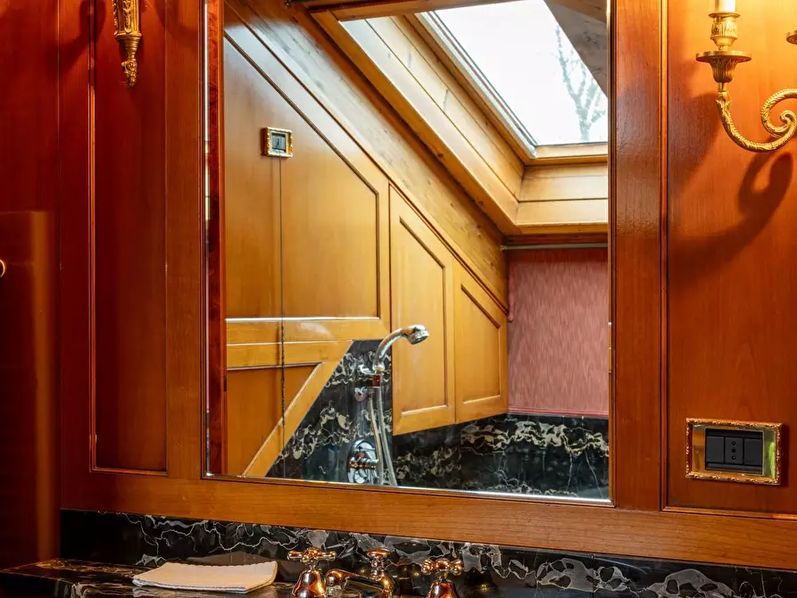 Immagine 47 di Villa in vendita  in Via Cristoforo Colombo a Cadorago